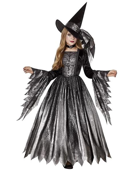 Gothic witch ensemble for kids